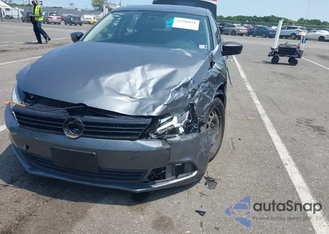 2012 Volkswagen Jetta 2.0L S из США, поврежденный, VIN 3VW1K7AJ2CM339212